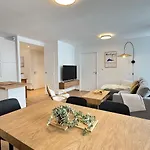 Апартаменты Plein Centre Bel 3pieces De 70m2 Pour 6 Pers Котре